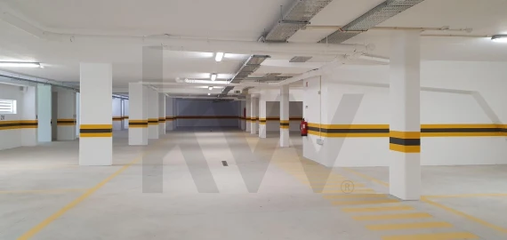 Apartamento T3 para Venda em Albufeira e Olhos de Água