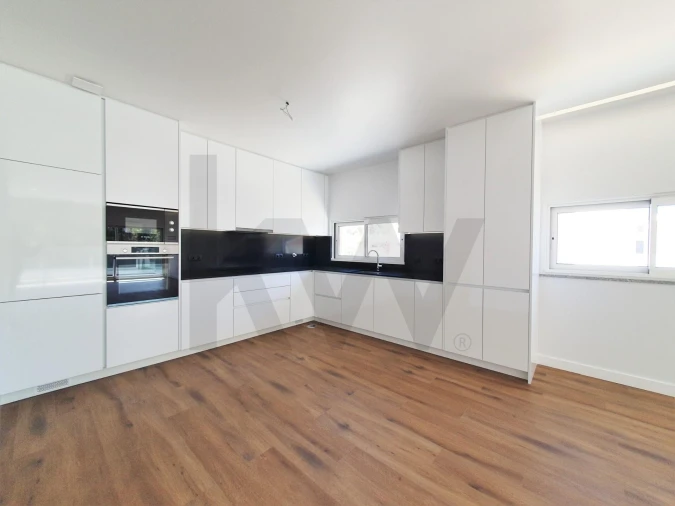 Apartamento T3 para Venda em Albufeira e Olhos de Água Foto 13