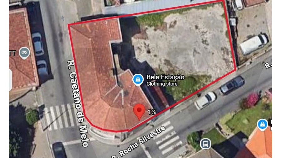 Prédio para Venda em Oliveira do Douro