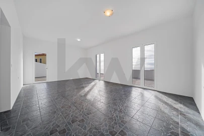 Moradia T3 para Venda em Santa Cruz