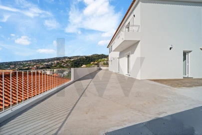 Moradia T3 para Venda em Santa Cruz
