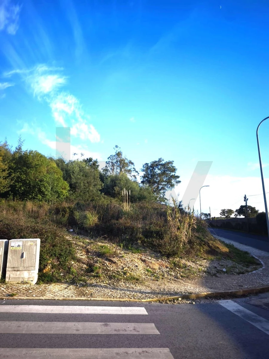 Terreno para Venda em Almargem do Bispo, Pêro Pinheiro e Montelavar Foto 12
