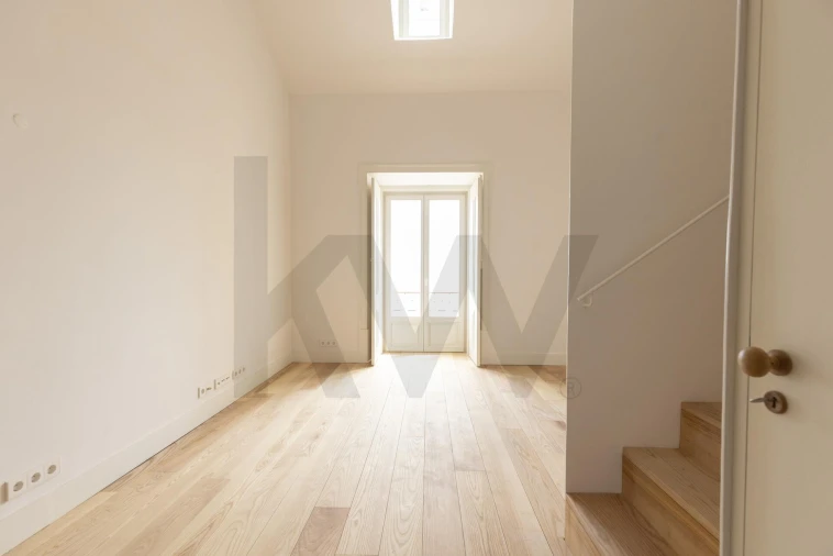 Apartamento T2 para Venda em Santa Maria Maior Foto 4