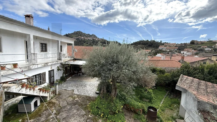 Moradia T5 para Venda em Monsanto e Idanha-A-Velha Foto 5