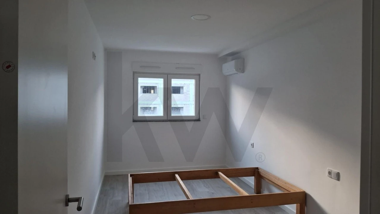 Apartamento T3 para Arrendamento em Aradas Foto 5