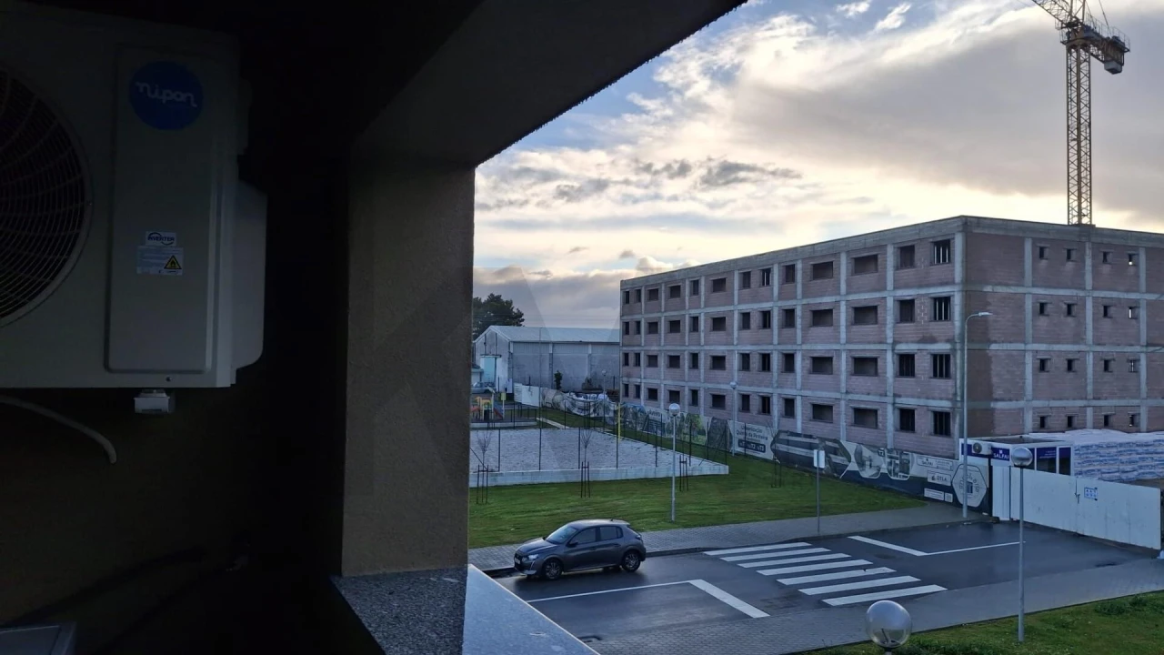 Apartamento T3 para Arrendamento em Aradas Foto 39