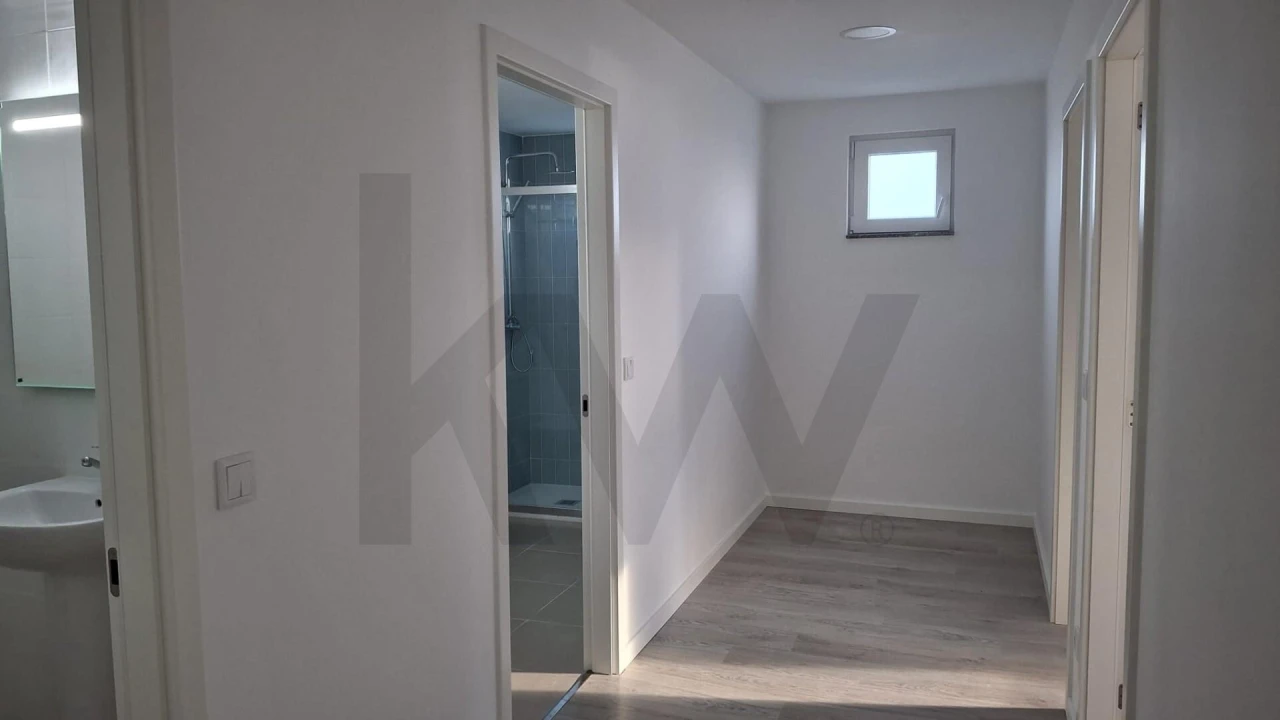 Apartamento T3 para Arrendamento em Aradas Foto 18