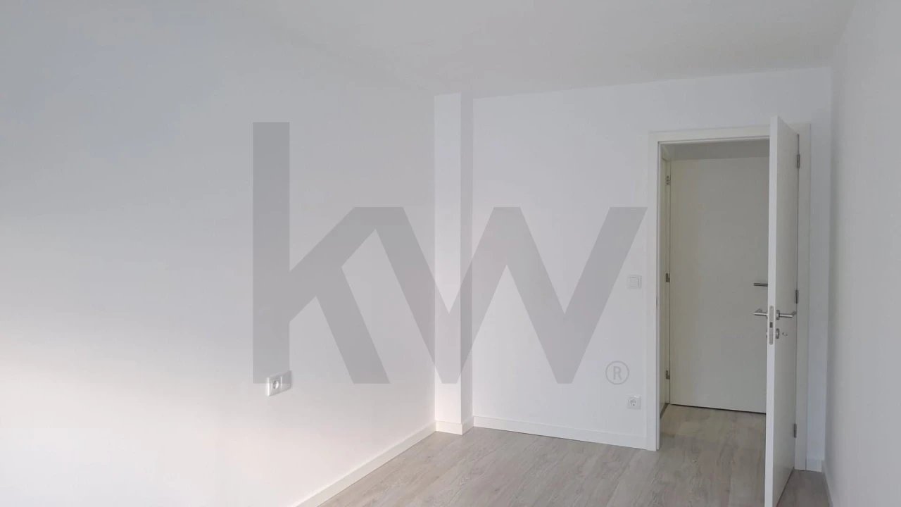 Apartamento T3 para Arrendamento em Aradas Foto 22