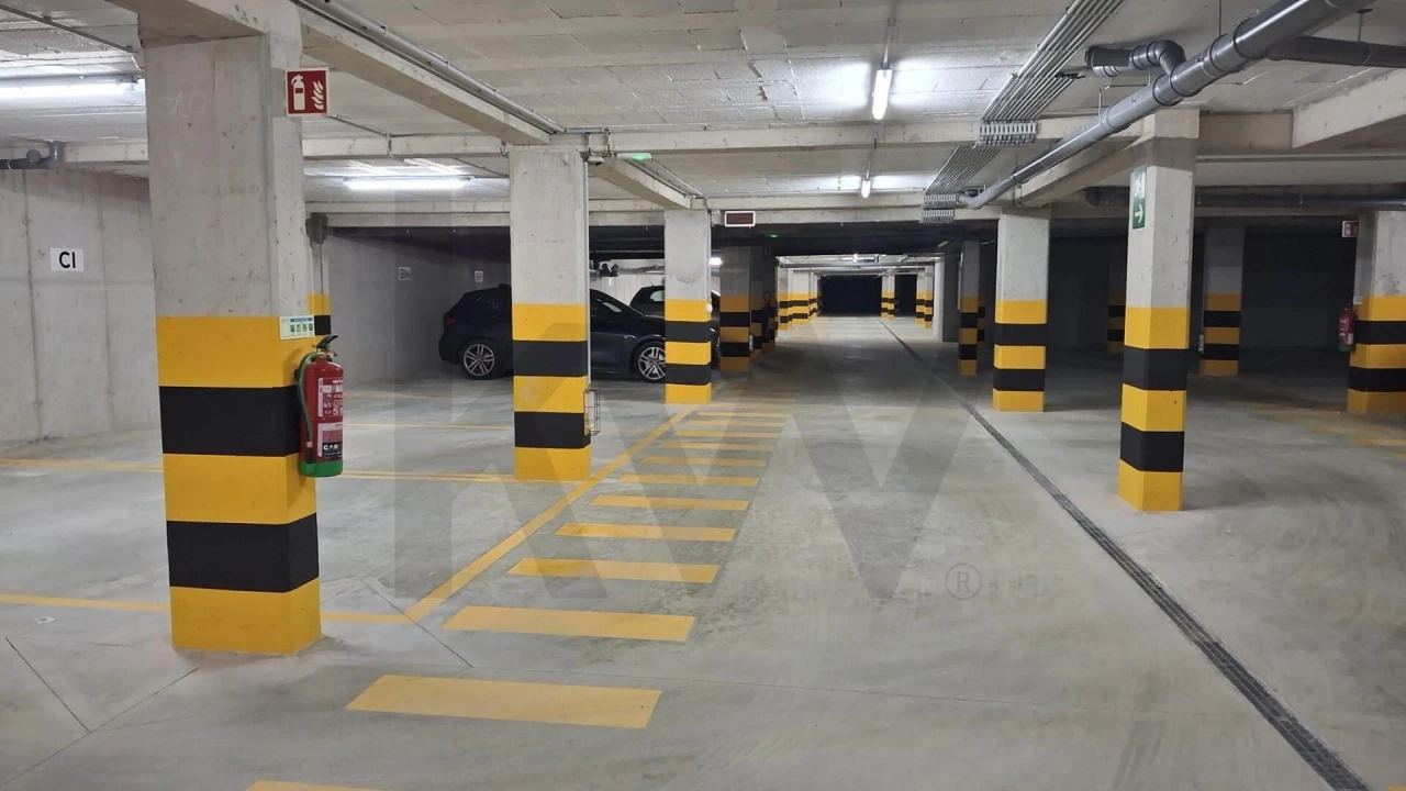 Apartamento T3 para Arrendamento em Aradas Foto 33