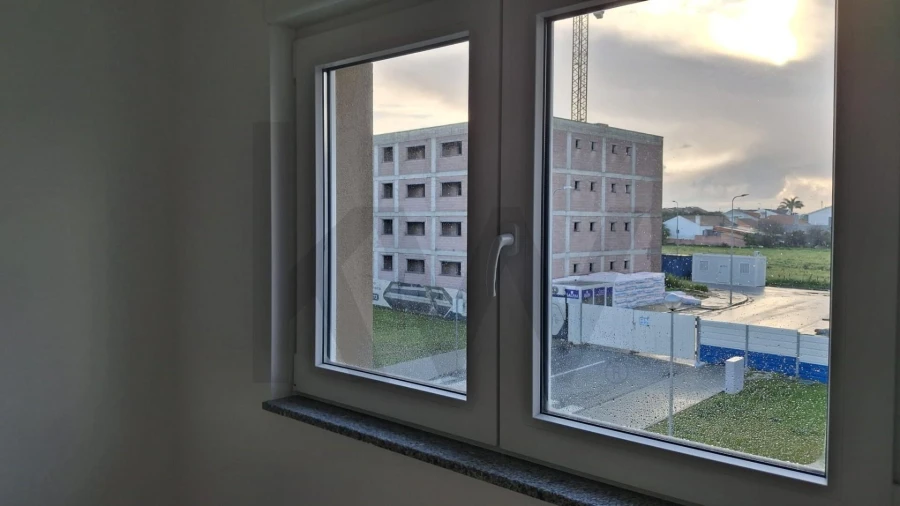 Apartamento T3 para Arrendamento em Aradas Foto 13