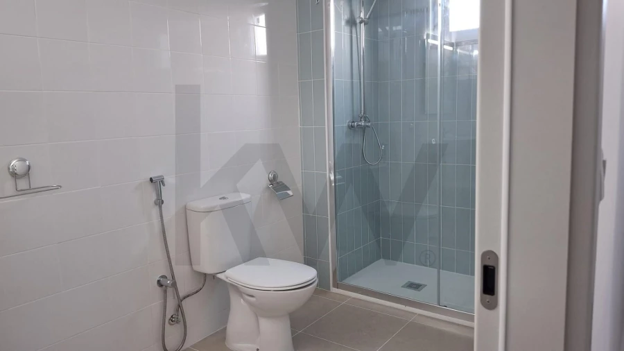 Apartamento T3 para Arrendamento em Aradas Foto 6