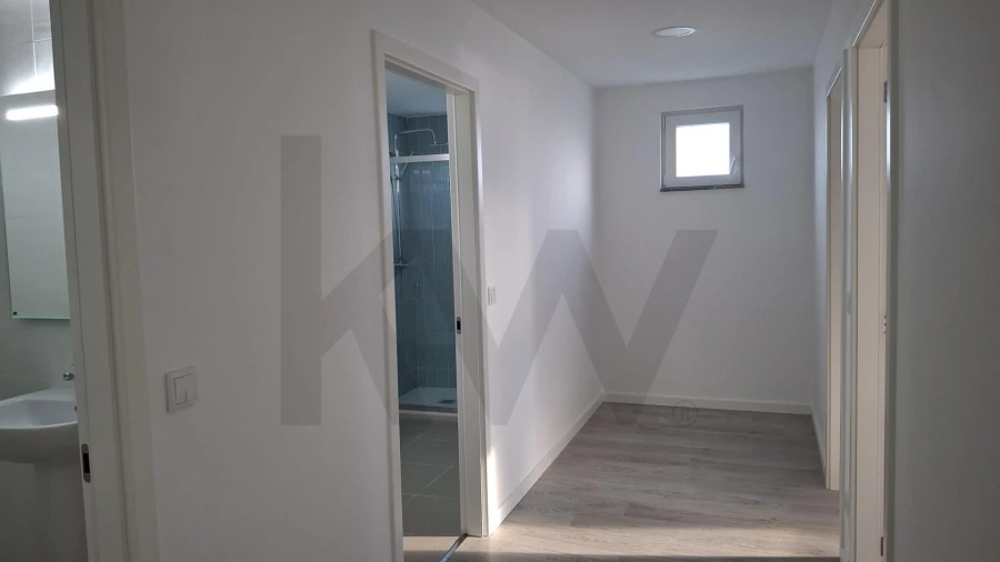 Apartamento T3 para Arrendamento em Aradas Foto 10