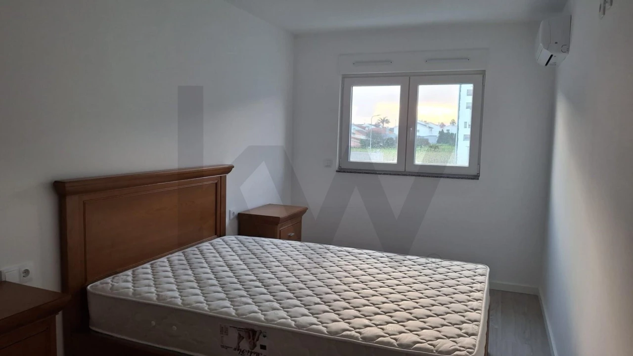 Apartamento T3 para Arrendamento em Aradas Foto 16