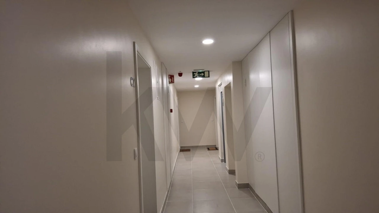 Apartamento T3 para Arrendamento em Aradas Foto 31