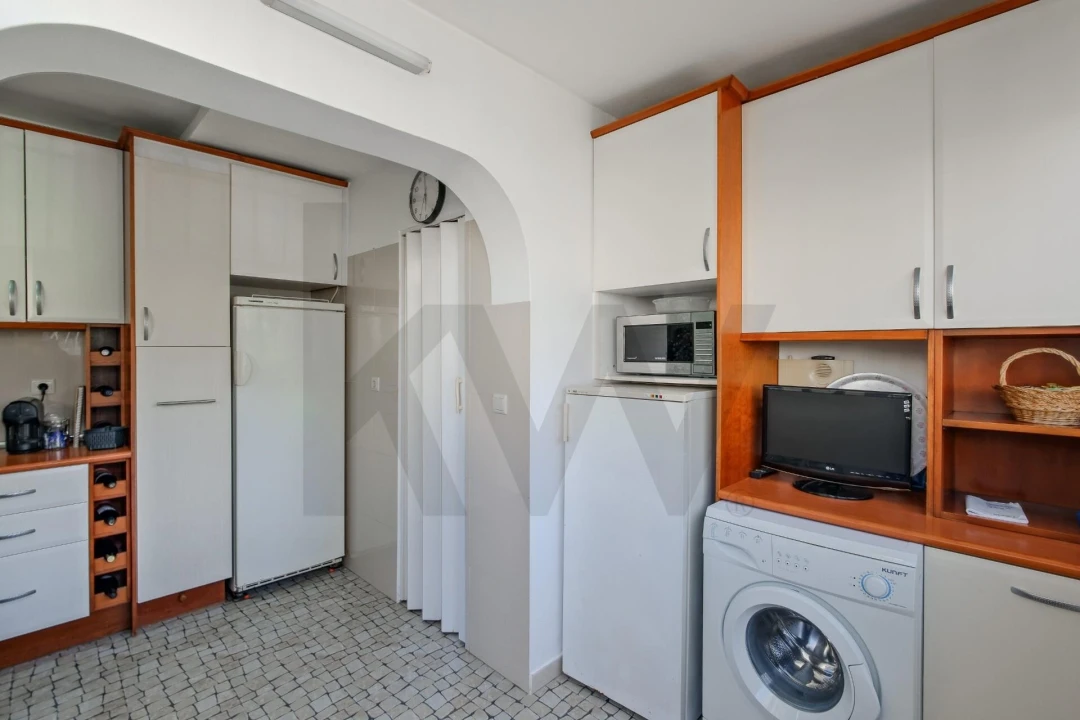 Apartamento T2 para Arrendamento em Carcavelos e Parede Foto 10