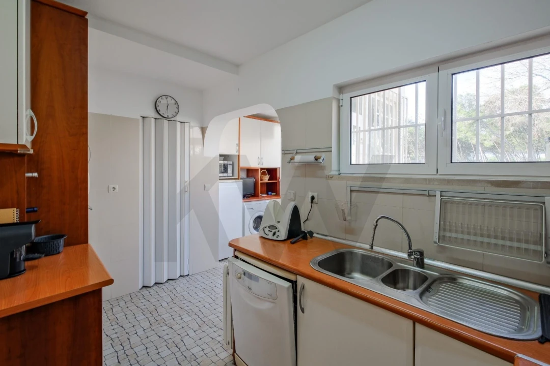 Apartamento T2 para Arrendamento em Carcavelos e Parede Foto 9