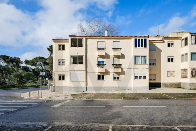 Apartamento T2 para Arrendamento em Carcavelos e Parede Foto 25