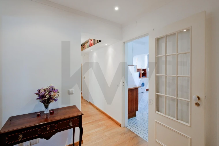 Apartamento T2 para Arrendamento em Carcavelos e Parede Foto 7