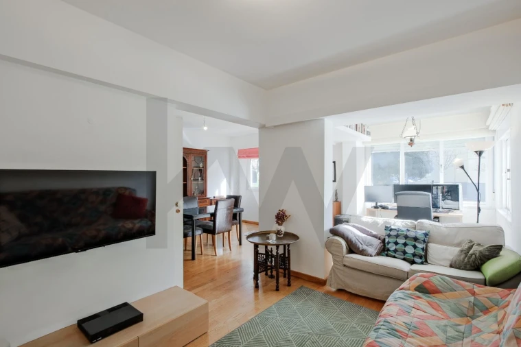 Apartamento T2 para Arrendamento em Carcavelos e Parede Foto 2