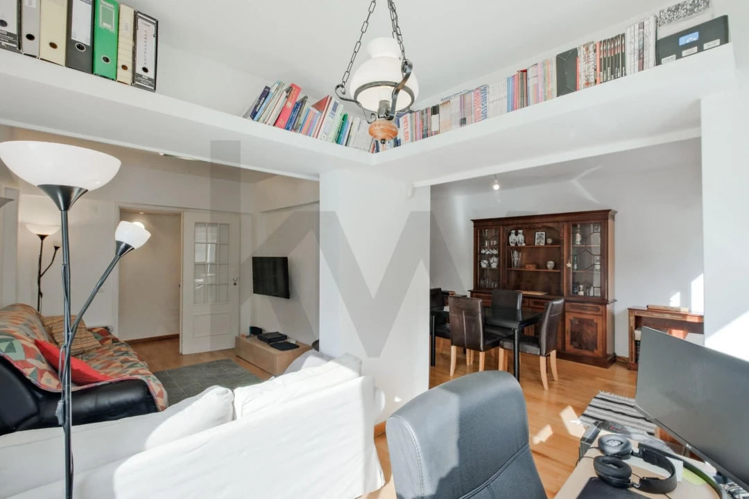 Apartamento T2 para Arrendamento em Carcavelos e Parede Foto 5