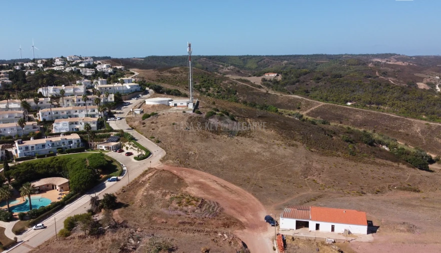Terreno para Venda em Budens Foto 28