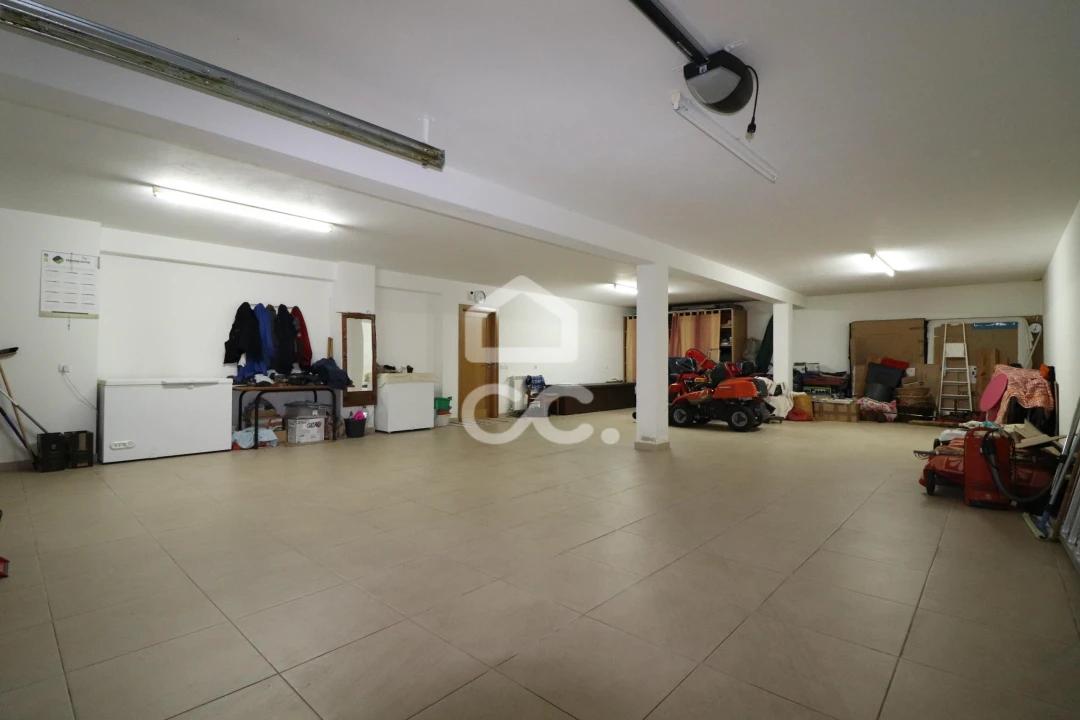 Moradia T3 para Venda em Pousaflores Foto 26