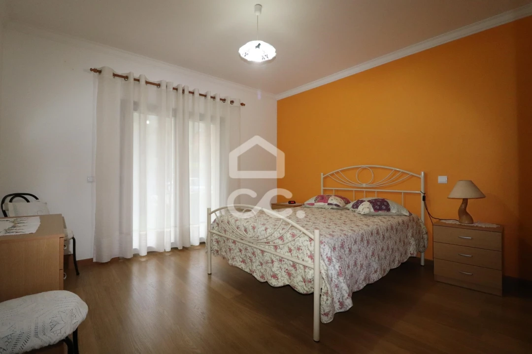 Moradia T3 para Venda em Pousaflores Foto 17