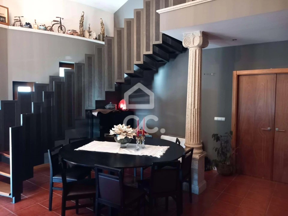 Moradia T4 para Venda em Revelhe Foto 40