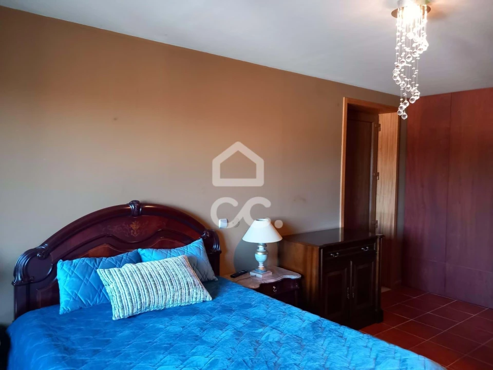 Moradia T4 para Venda em Revelhe Foto 72