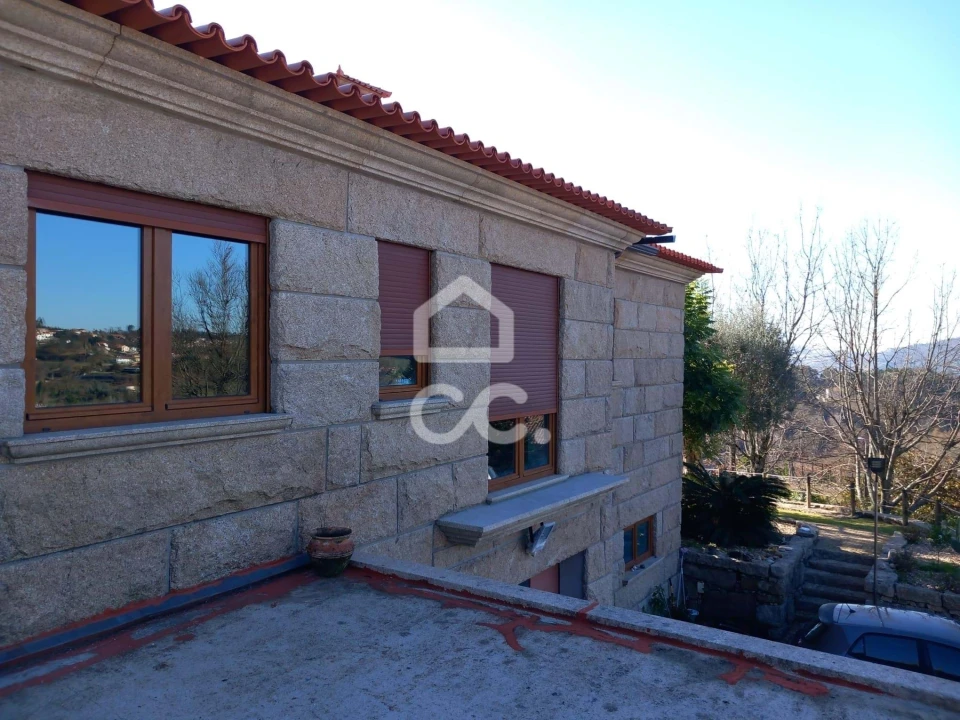 Moradia T4 para Venda em Revelhe Foto 19