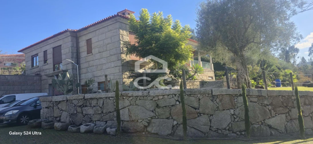 Moradia T4 para Venda em Revelhe Foto 83