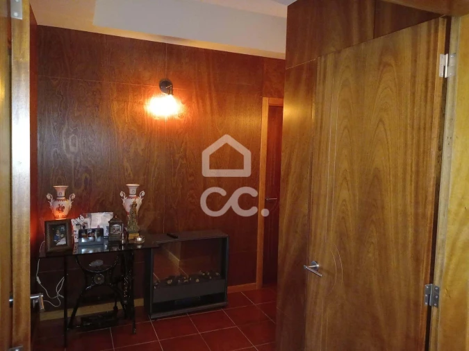 Moradia T4 para Venda em Revelhe Foto 56