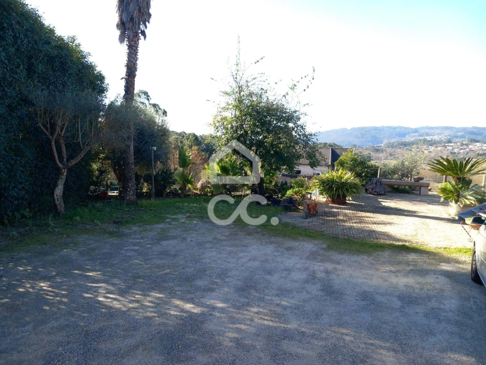 Moradia T4 para Venda em Revelhe Foto 30