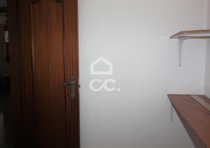 Negócio para Arrendamento em Amora Foto 13