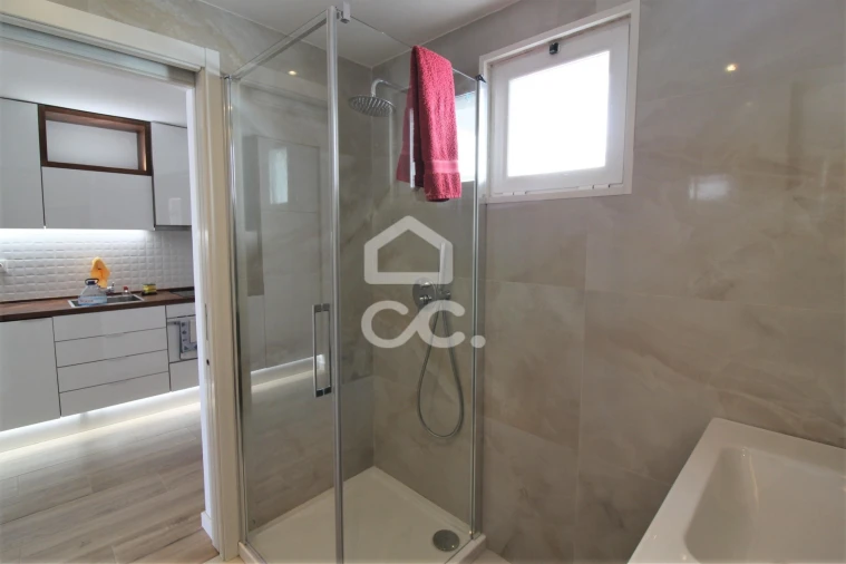 Apartamento T2 para Arrendamento em Sesimbra (Santiago) Foto 8