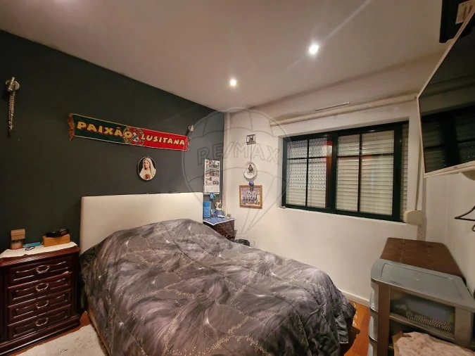 Apartamento T2 para Venda em Ramada e Caneças Foto 11