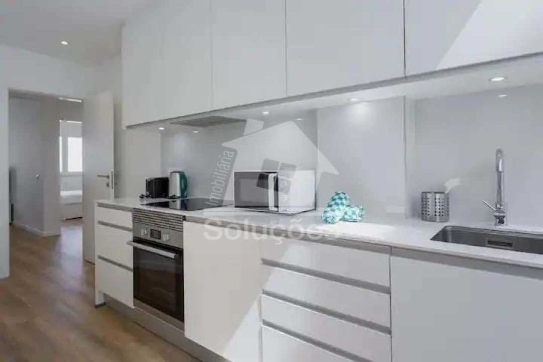 Apartamento T2 para Venda em Portimão Foto 7
