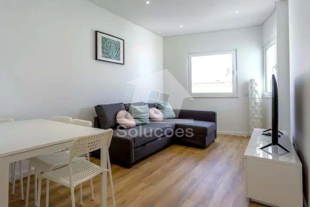 Apartamento T2 para Venda em Portimão Foto 8