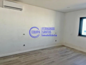Moradia T3 para Venda em Silves