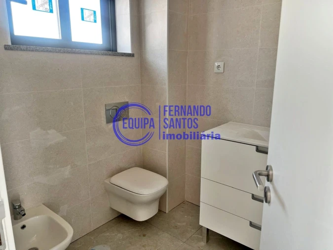 Moradia T3 para Venda em Silves Foto 16