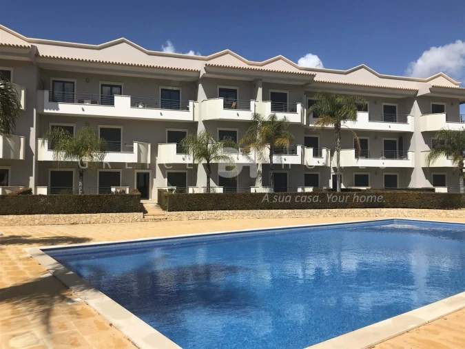 Apartamento T2 para Arrendamento em Albufeira e Olhos de Água Foto 1