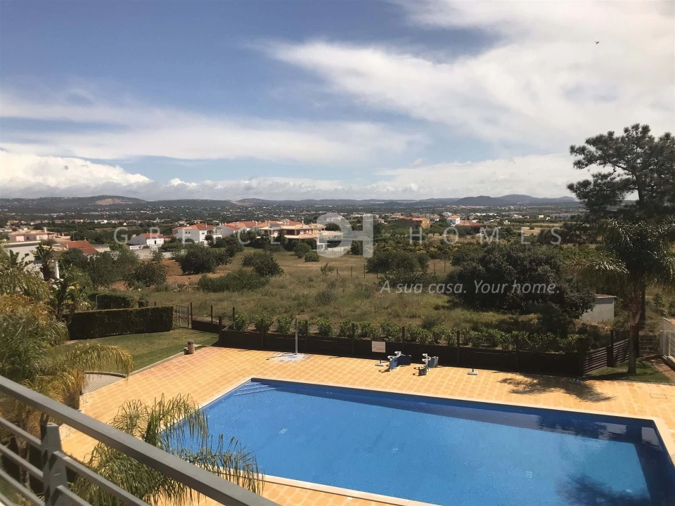 Apartamento T2 para Arrendamento em Albufeira e Olhos de Água Foto 9