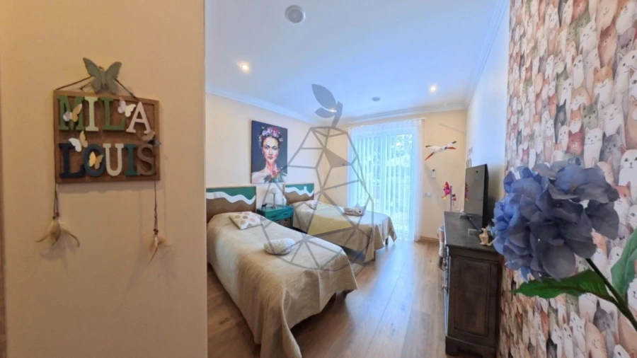 Moradia T4 para Venda em Mexilhoeira Grande Foto 45