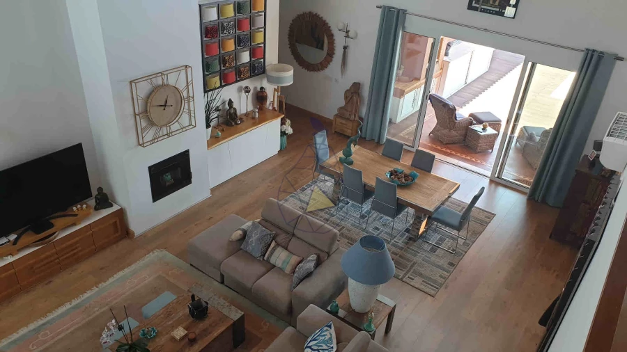 Moradia T4 para Venda em Mexilhoeira Grande Foto 16