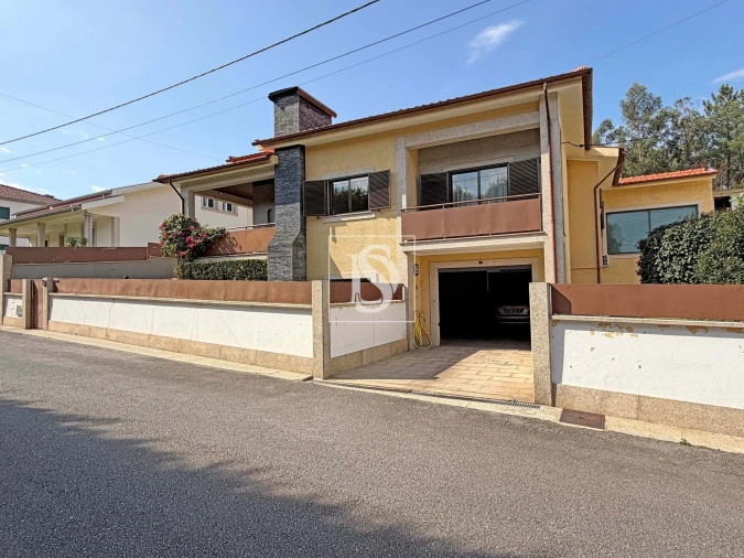 Moradia T3 para Venda em Freiriz Foto 3