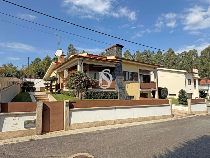 Moradia T3 para Venda em Freiriz Foto 2