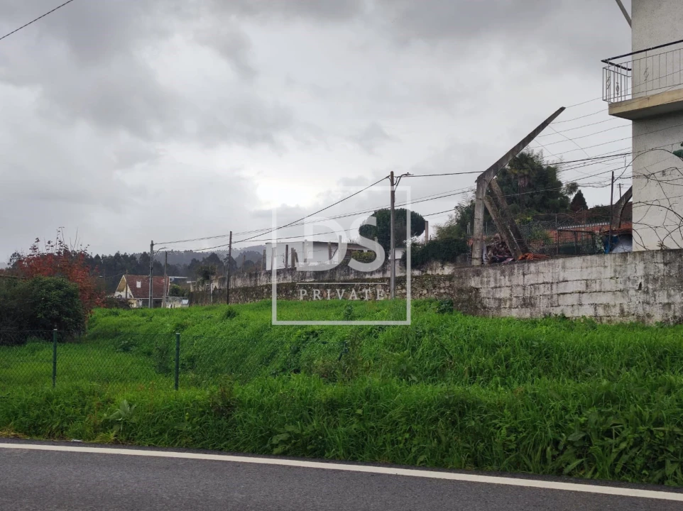 Terreno para Venda em Fiães Foto 3
