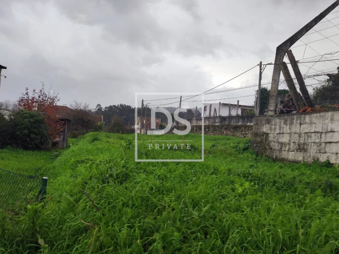 Terreno para Venda em Fiães Foto 1