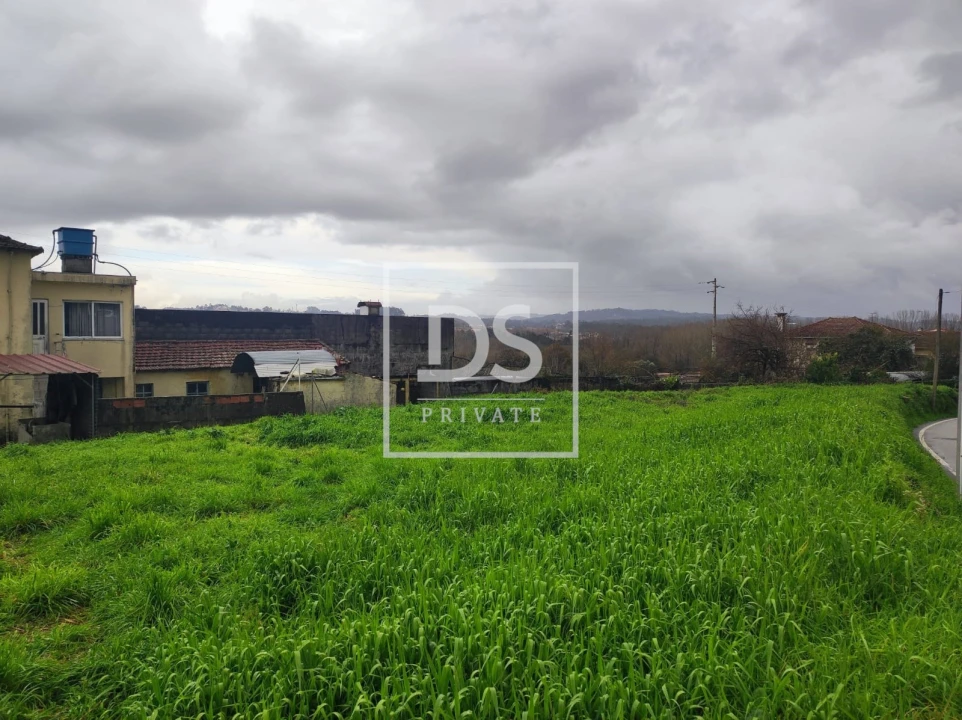 Terreno para Venda em Fiães Foto 4