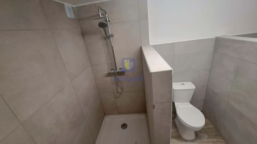 Armazém para Venda em Baixa da Banheira e Vale da Amoreira Foto 15